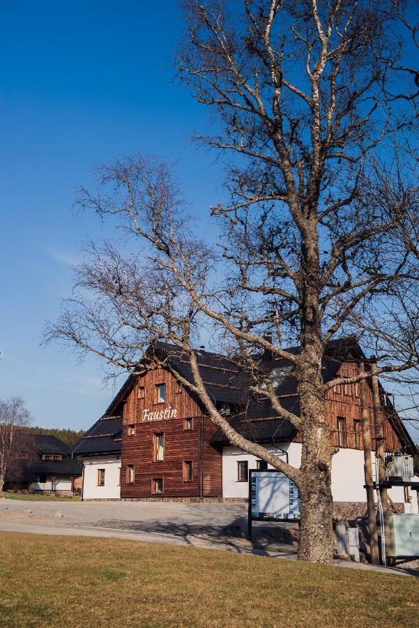Apartmány Faustin Kvilda Esterno foto