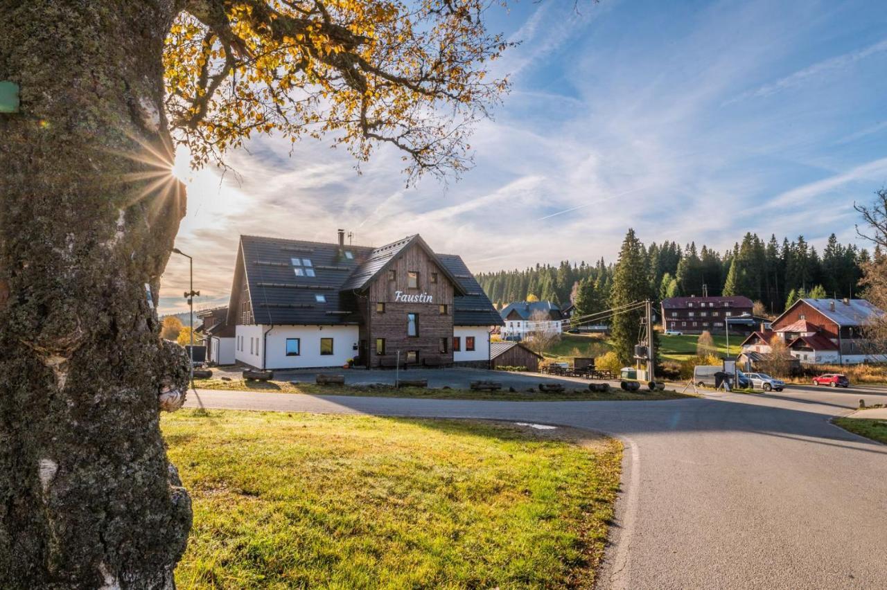 Apartmány Faustin Kvilda Esterno foto